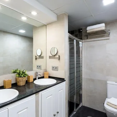 Bohemian & Panoramic -parking Apartment Sevilla